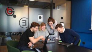10 Necessary Soft Skills To Thrive in Tech Industry Necessary soft skills