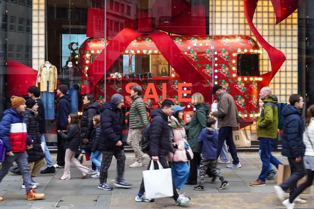 Renewed zeal for Boxing Day sales expected to ring up £3.8bn for retailers