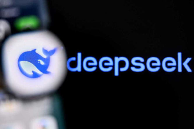 deepseek businesses choose Chinese over US in the AI battle with China.