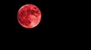 total lunar eclipse blood moon