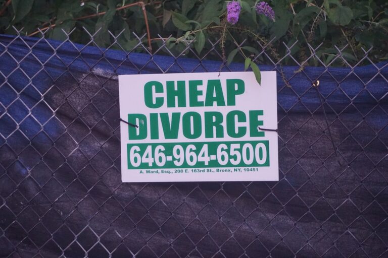 celebrity divorce filing news