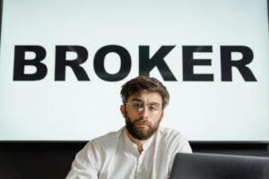 best low commission stock broker