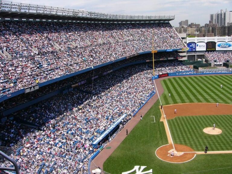 MLB baseball scores today