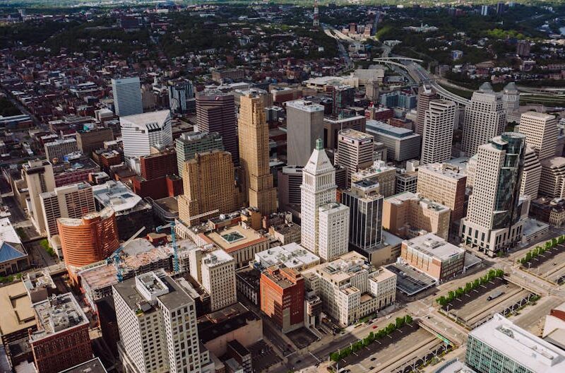 Labor Shortages and Wage Hikes are Changing the Business Landscape